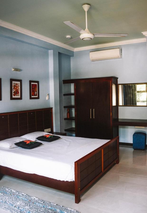 Uralsurf House Hotel Weligama Eksteriør billede
