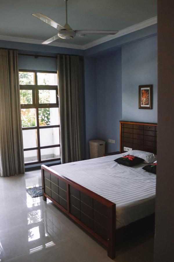 Uralsurf House Hotel Weligama Eksteriør billede