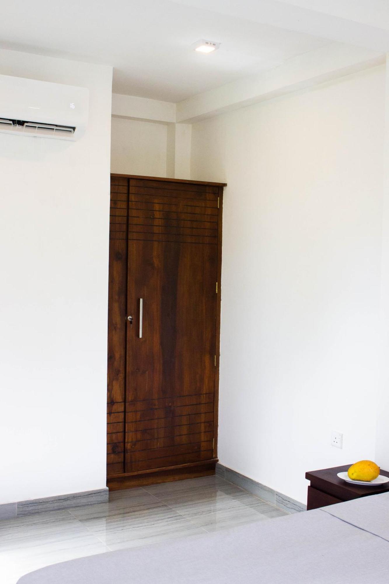 Uralsurf House Hotel Weligama Eksteriør billede