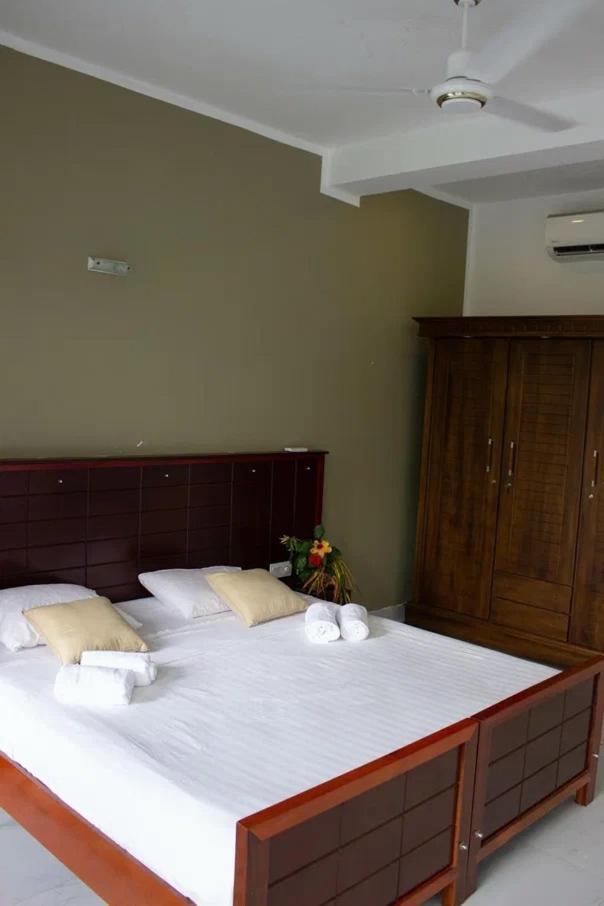 Uralsurf House Hotel Weligama Eksteriør billede